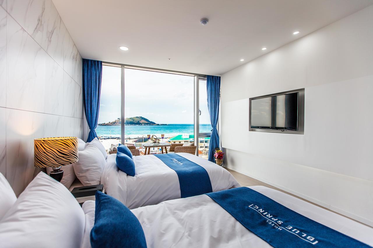Blue Spring Hotel Jeju Extérieur photo