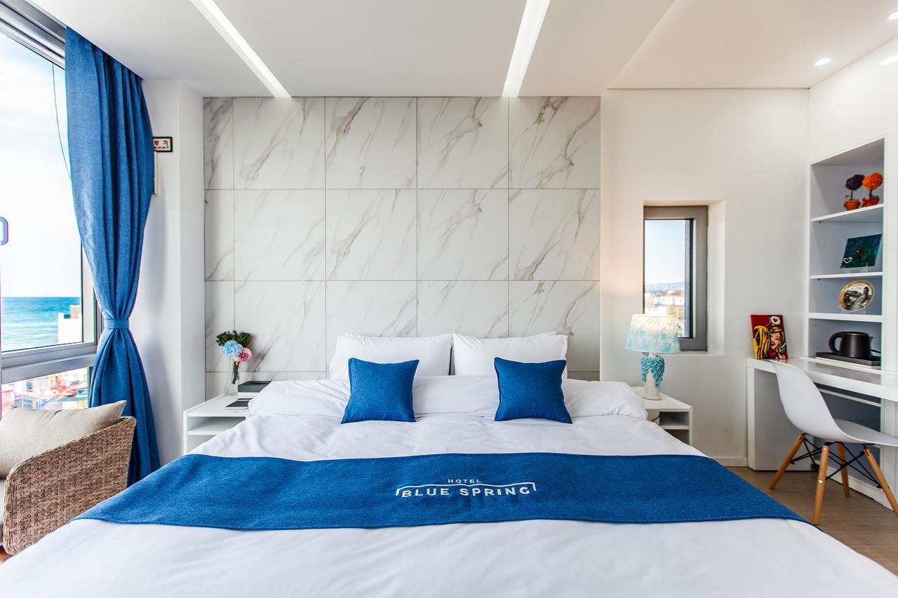 Blue Spring Hotel Jeju Extérieur photo