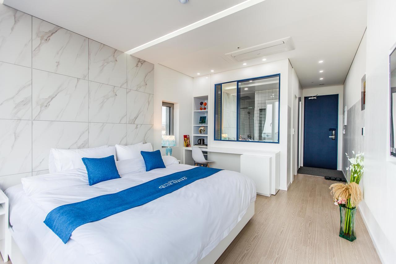 Blue Spring Hotel Jeju Extérieur photo